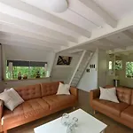 木屋 The Forest 杜柏